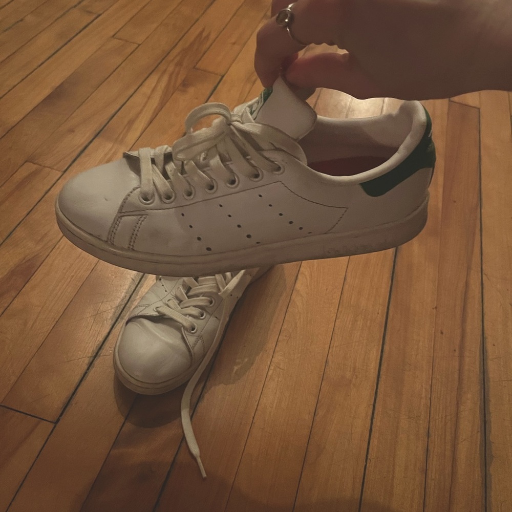 Adidas Stan Smith - good condition (vintage timeless look)